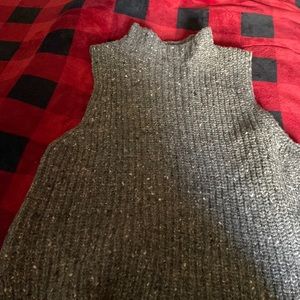 Sleeveless Sweater Top